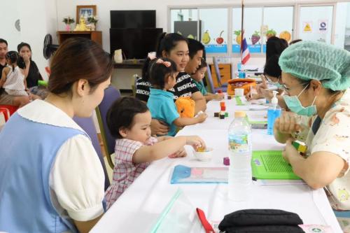 โครงการตรวจสุขภาพ พัฒนาการ ช่องปากและฟันในเด็กปฐมวัย