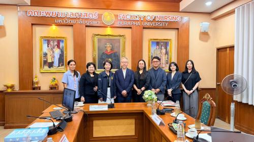 Burapha University Faculty of Nursing Engages in Academic Discussion with Japanese Research Team